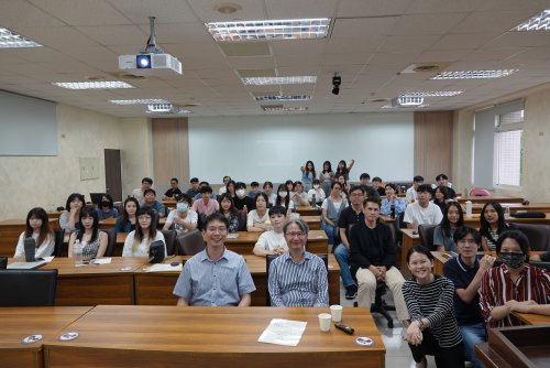 113.09.27 進入高科技公司的職涯規劃~以台積電為例